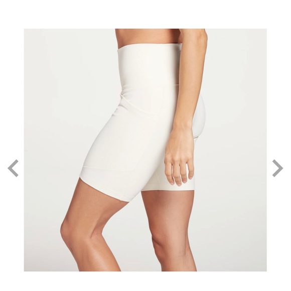 CALIA Women's Mixed Rib Essential Bike Shorts - Picture 2 of 8